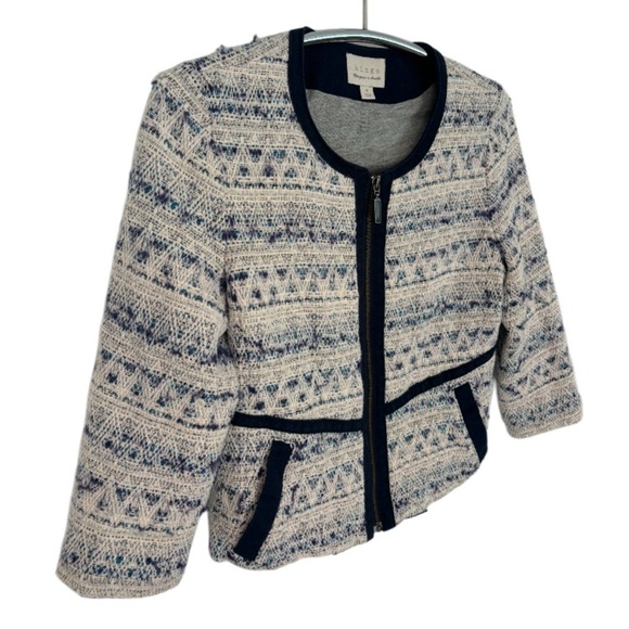 HINGE BLUE & WHITE WOOL BLEND BLAZER, SIZE M - Picture 3 of 9